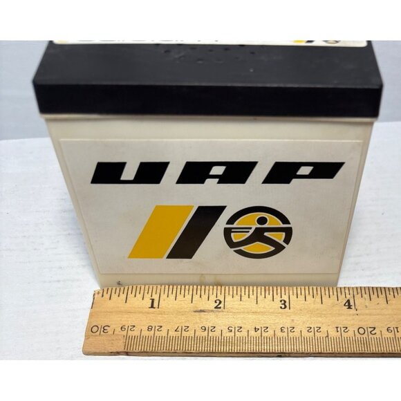 Novelty Radio UAP Battery AM FM Terminals Dials Super Calcium Maintenance-Free - Picture 4 of 10